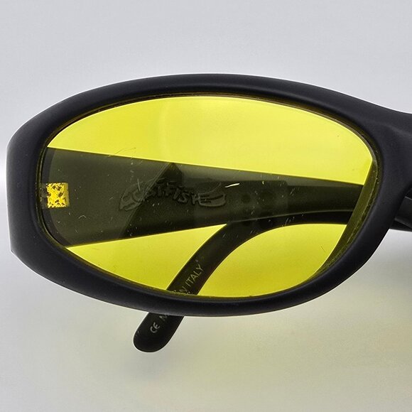 *SOLD* Arnette Catfish Gen 1 Signature Matte Black Frame Yellow Lens Sunglasses - Picture 13 of 13